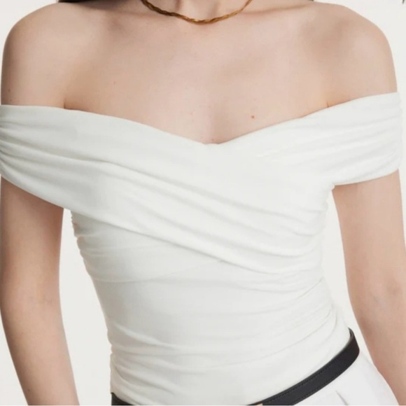 OGL Off-Shoulder White Blouse - Picture 3 of 7